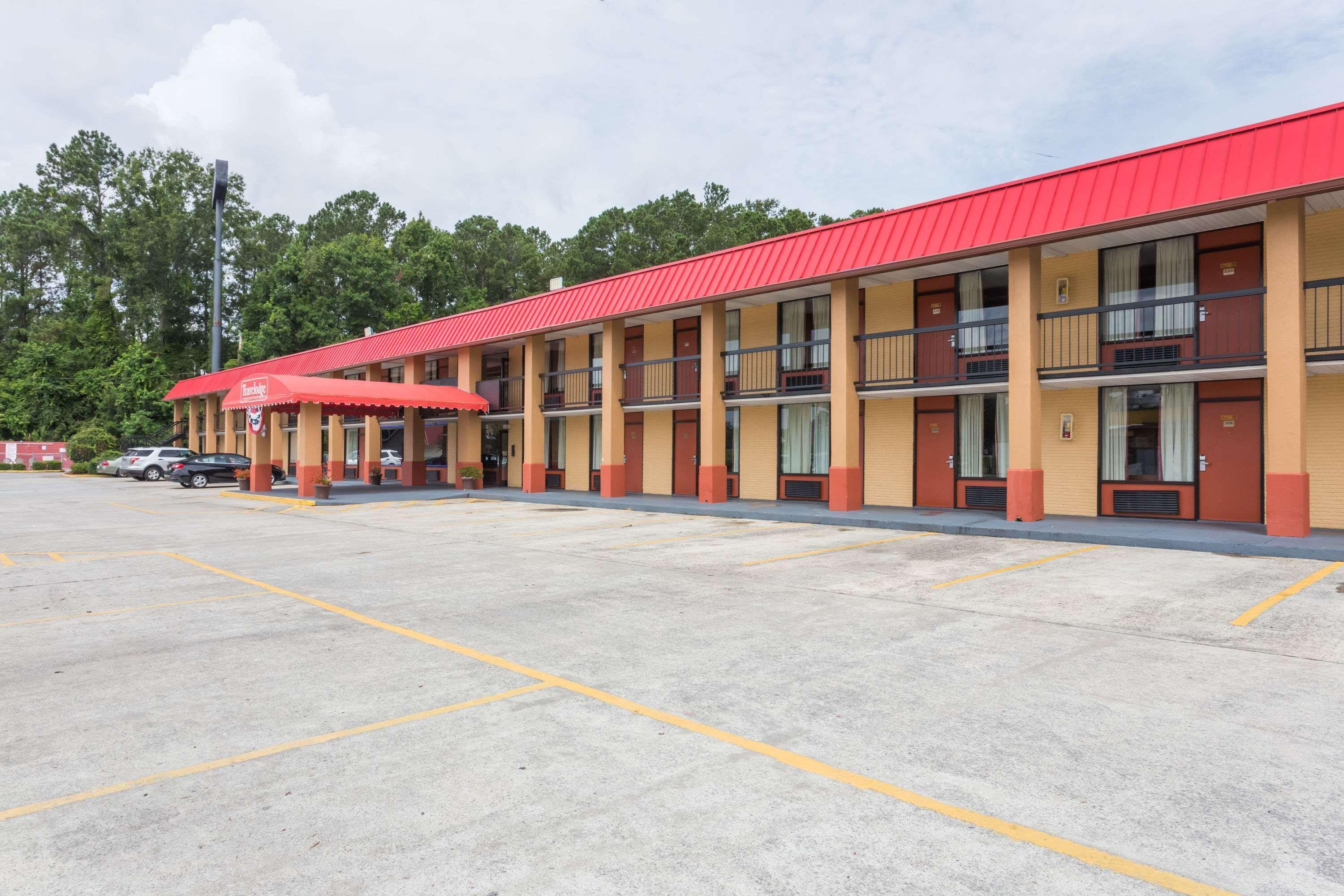 Travelodge By Wyndham Savannah Area/Richmond Hill Exterior foto